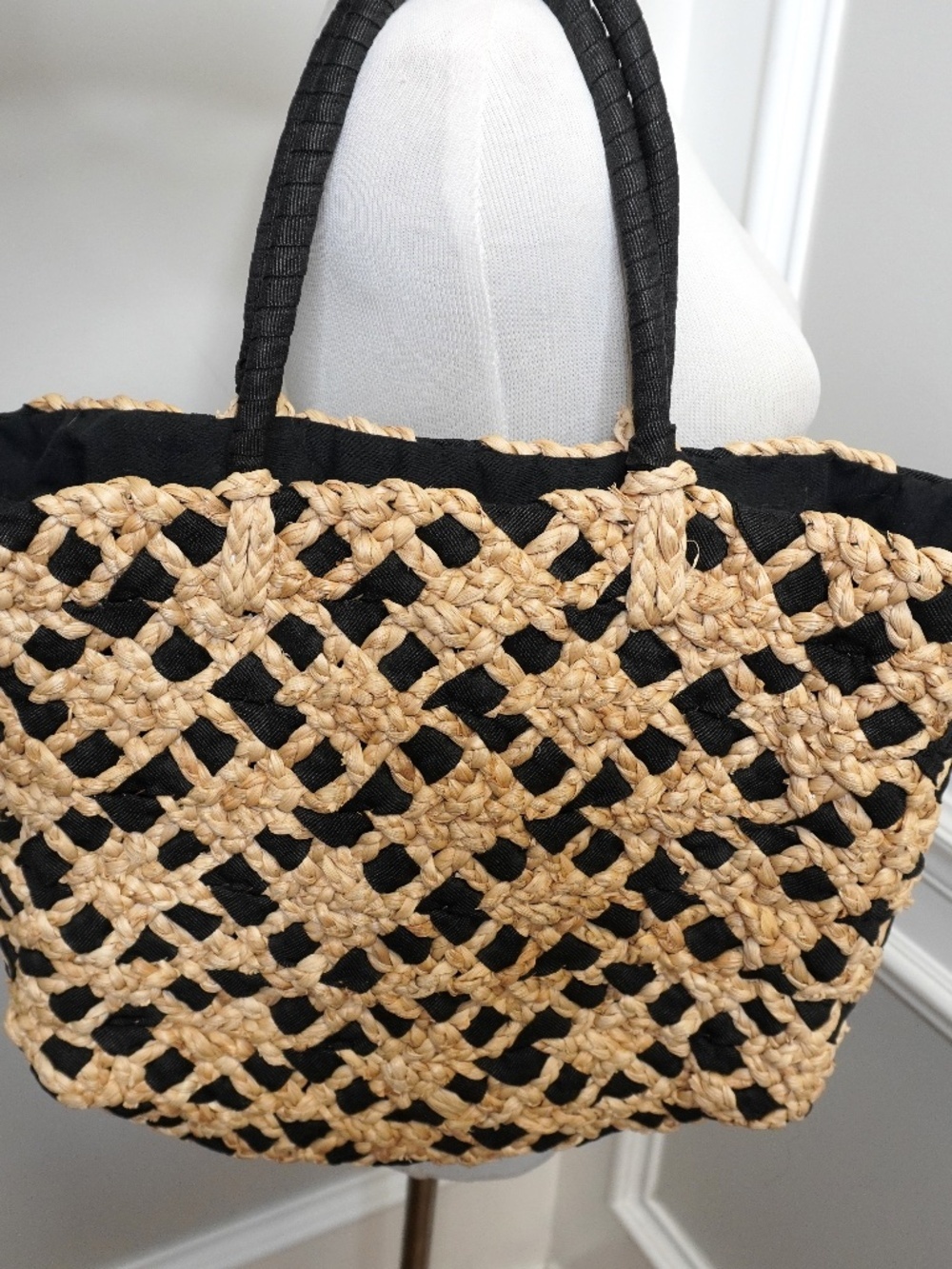 MAGID Black & Cream Bohemian Lined Beach Straw Shoulder Bag